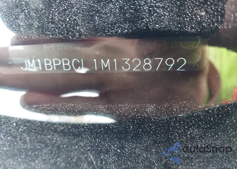 2021 Mazda Mazda3 Preferred z USA, uszkodzony, nr VIN JM1BPBCL1M1328792